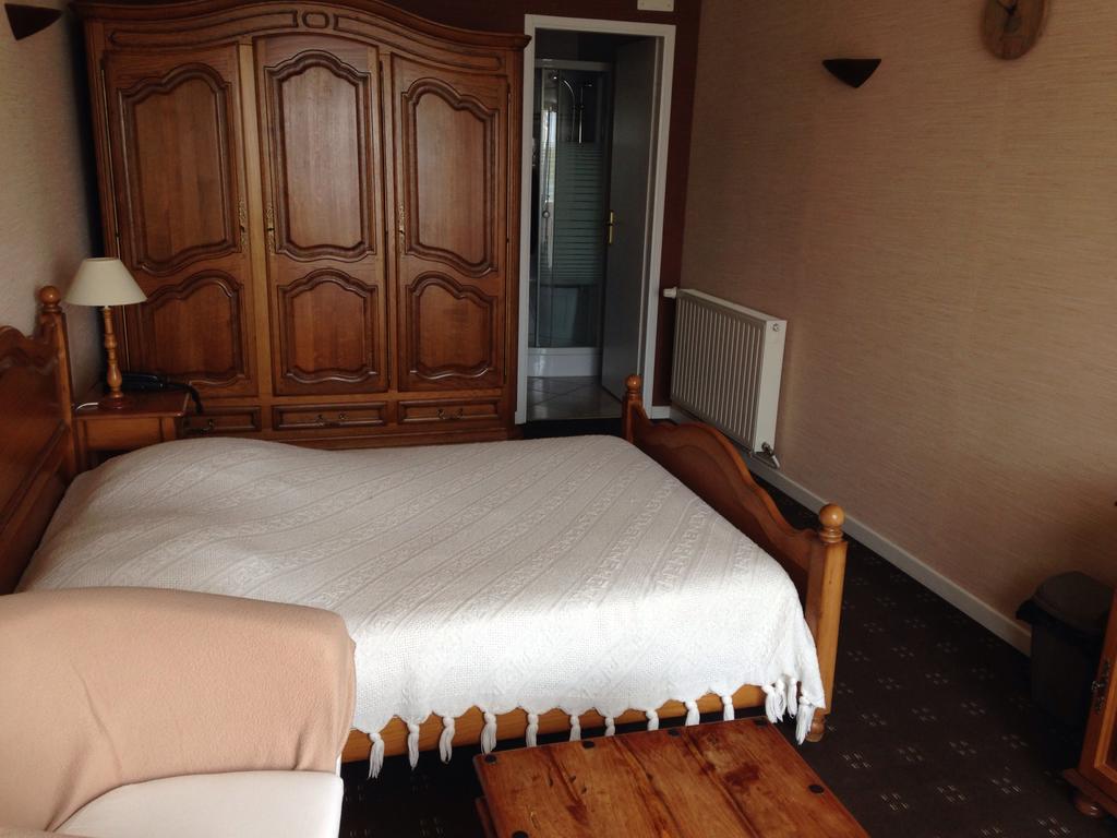 L'Epicurien Hotel Saint-Nicolas-de-Port Room photo