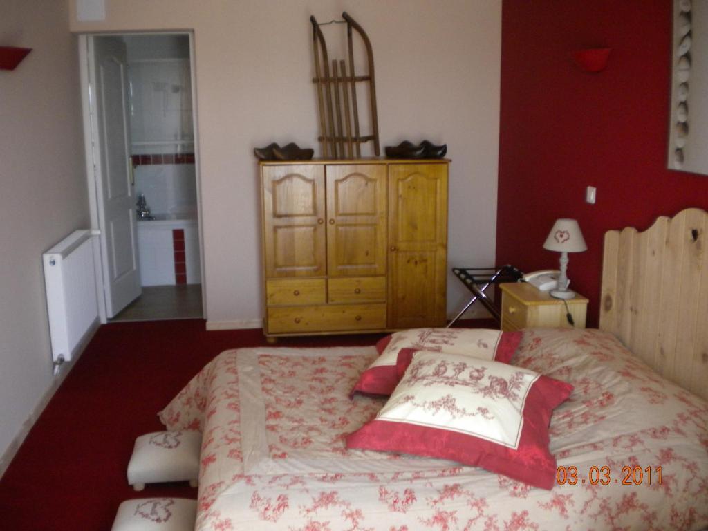 L'Epicurien Hotel Saint-Nicolas-de-Port Room photo